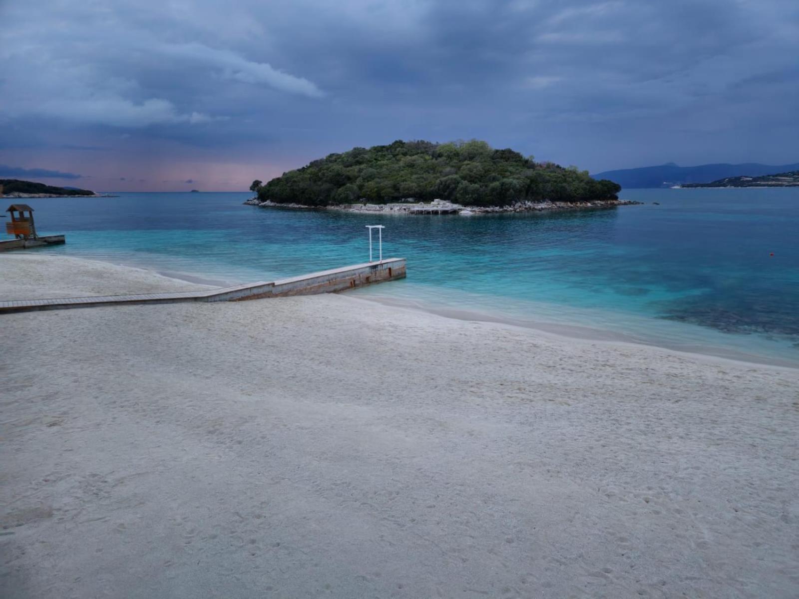 Caushi Apartments Ksamil Bagian luar foto