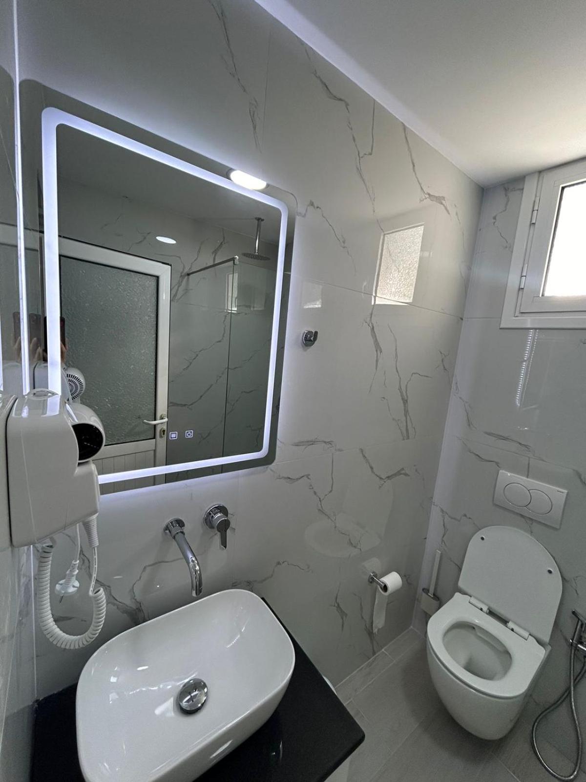 Caushi Apartments Ksamil Bagian luar foto